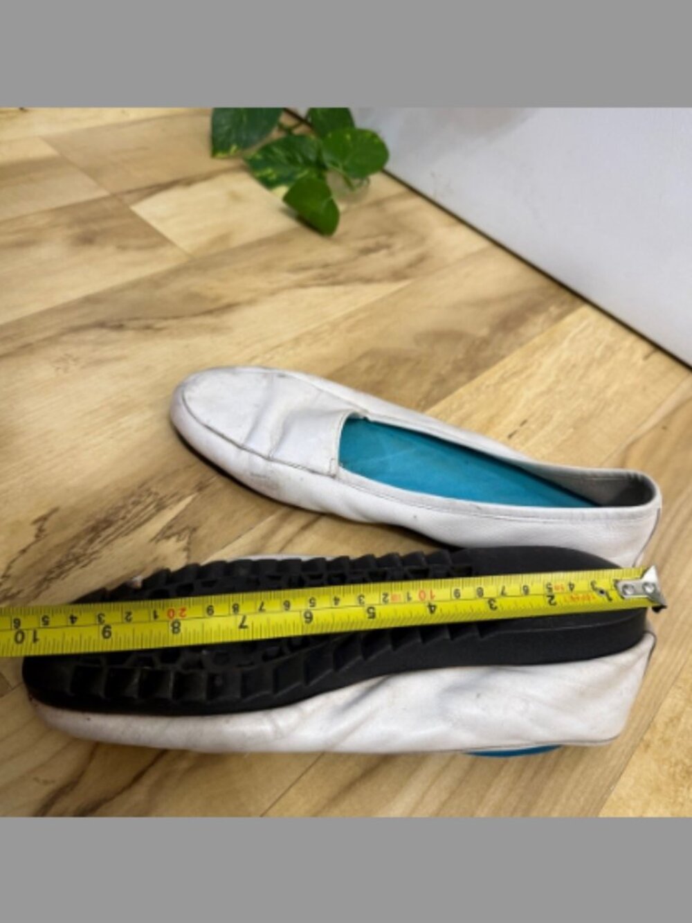 Active Air White Women's Loafers size 9 - Picture 9 of 10